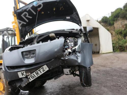 Gearbox PEUGEOT 5008 (0U_, 0E_) 1.6 HDi | BP29672453M3