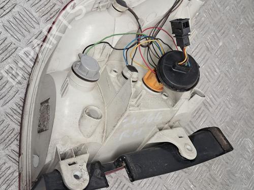 Right taillight SKODA OCTAVIA II (1Z3) 1.6 LPG | BP29678900C35