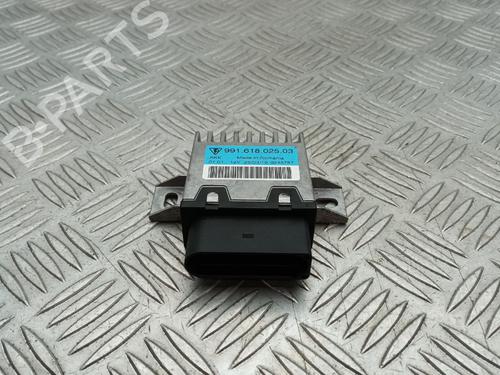 Używane Sterownik / Moduł paliwa PORSCHE 718 CAYMAN (982) 4.0 GT4 (982810, 982811) (420 hp) 28658984