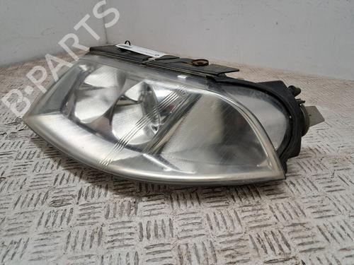 Left headlight VW PASSAT B5 (3B2) 1.8 | BP29761596C28 