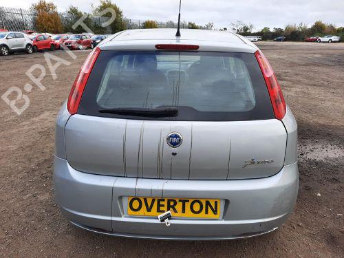 Fuse box FIAT GRANDE PUNTO (199_) 1.2 | BP29655148E1 