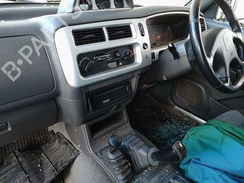 Tanklokket MITSUBISHI L200 (K7_T, K6_T, K5_T) 2.5 TD 4WD (K74T) | BP29670939C131 