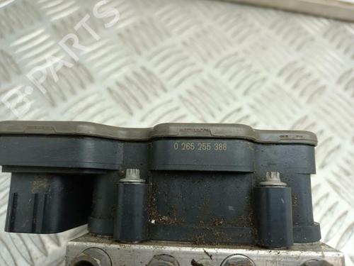 Other JAGUAR XE (X760) 2.0 D | BP29647407O1 