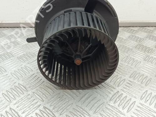 Heater blower motor VW GOLF VI (5K1) 2.0 TDI | BP29665637M62 