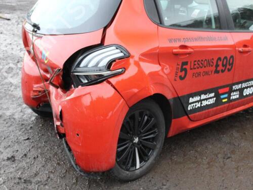 Brake master cylinder PEUGEOT 2008 I Van (CU_) BlueHDi 120 (CUYHXK) | BP29677667M77