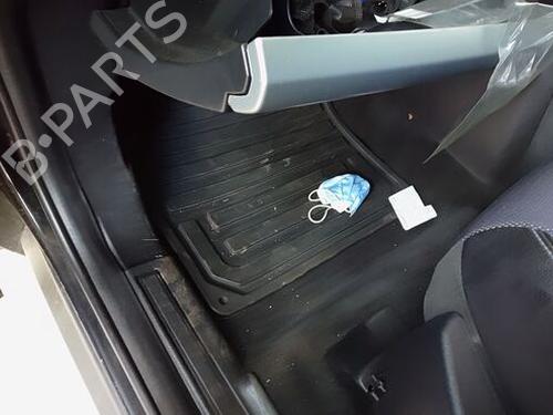 Windscreen washer tank LAND ROVER FREELANDER 2 (L359) 2.2 TD4 4x4 | BP29684473C113 