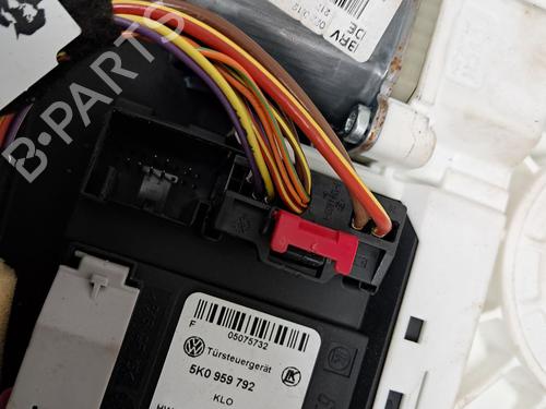 Front left window mechanism VW GOLF VI (5K1) 1.6 MultiFuel | BP30825492C22 - Image 3