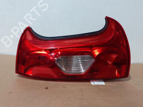 Feu arrière droit FIAT PANDA (312_, 319_) 1.2 (312PXA1A) (69 hp) 29654370