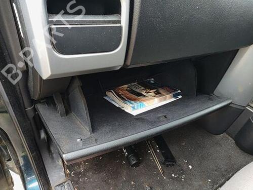 Left mirror LAND ROVER DISCOVERY III (L319) 2.7 TD 4x4 | BP29687454C26