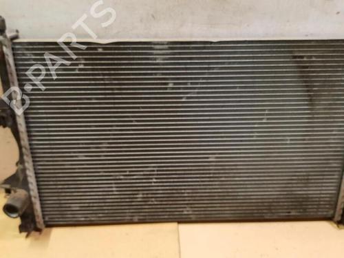 Used Water radiator RENAULT LAGUNA II Grandtour (KG0/1_) 2.0 16V (KG00, KG0K, KG0W, KG0P) (135 hp) 29647879