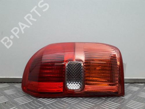 Høyre baklys TOYOTA RAV 4 II (_A2_) 2.0 4WD (ACA21, ACA20) (150 hp) 29645402