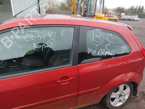 Wheel arch FORD FIESTA V (JH_, JD_) 1.4 TDCi | BP29661081C56 