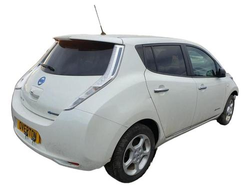 Used Glove box NISSAN LEAF (ZE0) Electric (109 hp) 29648929