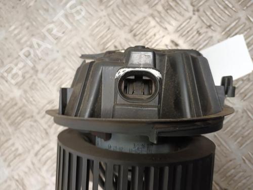 Heater blower motor PEUGEOT 1007 (KM_) 1.4 16V | BP29647048M62