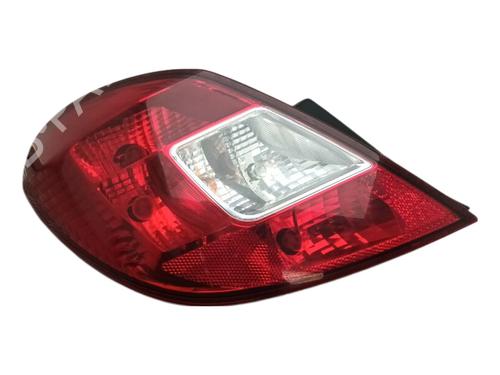 Used Left taillight VAUXHALL CORSA Mk III (D) (S07) 1.3 CDTI (L08) (95 hp) 29667606
