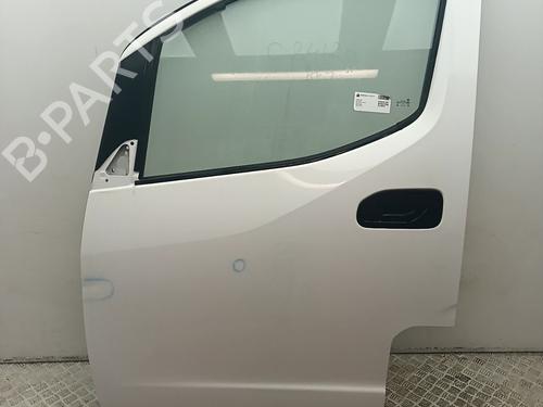 Used Left front door NISSAN NV200 Van 1.5 dCi 90 (M20, M20N, M20M) (90 hp) 29679293