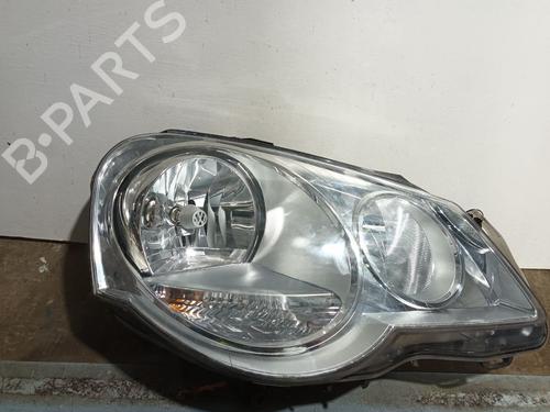 Used Right headlight VW POLO IV (9N_, 9A_) 1.4 TDI (70 hp) 29653928