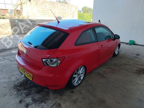 Windscreen washer tank SEAT LEON (1P1) 1.6 TDI | BP29686257C113 