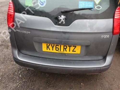 Fuel flap PEUGEOT 5008 (0U_, 0E_) 1.6 HDi | BP29672449C131