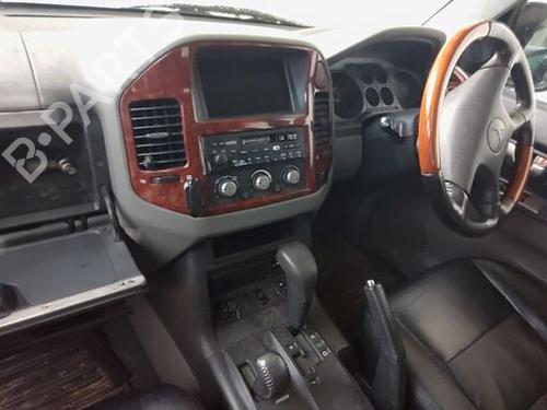 Forreste venstre beklædning MITSUBISHI PAJERO III (V7_W, V6_W) 3.2 Di-D (V68W) | BP29675433C58 