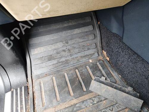 Left front door LAND ROVER RANGE ROVER III (L322) 4.4 4x4 | BP29678720C2 