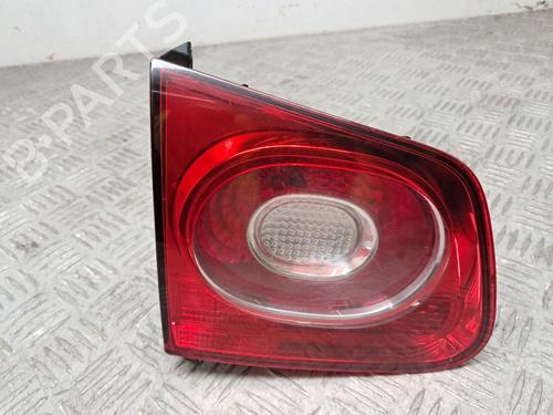 Venstre Baklys VW PASSAT B7 (362) 2.0 TDI (140 hp) 31866042