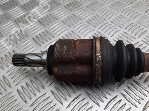 Used Right front driveshaft VAUXHALL CORSA Mk II (C) (X01) 1.0 12V (F08, F68) (58 hp) 29648193
