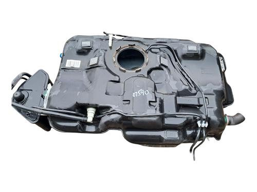 fuel-tank-mercedes-benz-cla-coupe-c117-2013-2014-2015-2016-2017-2018-2019-29672942 main image