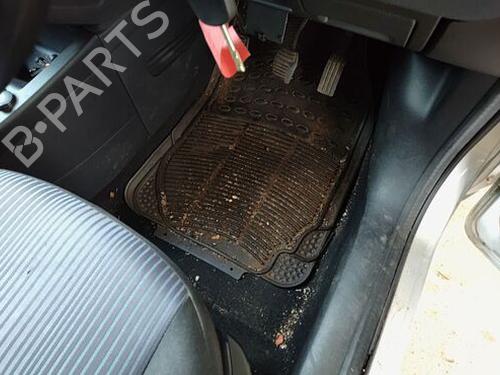 Fuel flap FORD TRANSIT Van (FA_ _) 2.2 TDCi | BP29685854C131 