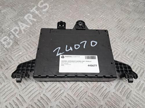 Elektronisk modul VAUXHALL ASTRA Mk VI (J) Estate (P10) 2.0 CDTi | BP29674386M83