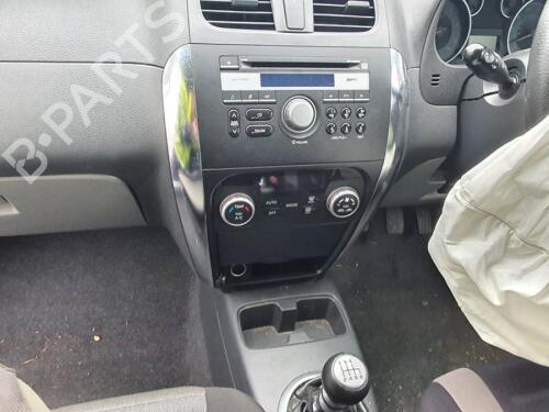 Rudehejsemekanisme Højre foran SUZUKI SX4 (EY, GY) 2.0 DDiS 4x4 (RW420D) | BP29651640C23 