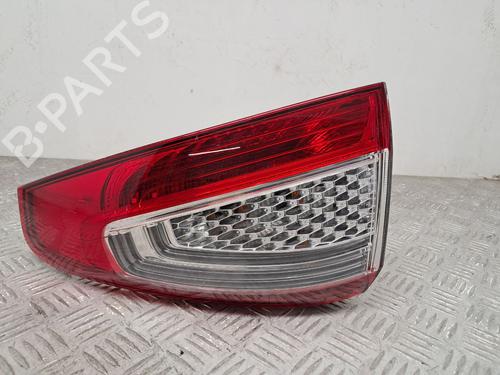 Used Right taillight FORD MONDEO IV (BA7) 2.0 TDCi (140 hp) 29676662