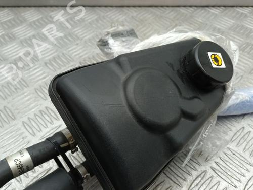 Power steering reservoir MCLAREN 570S 3.8 | BP29672166M117 