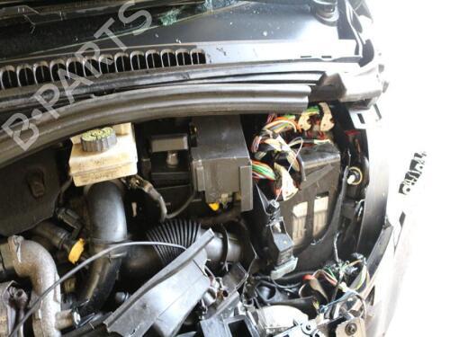 Front wiper motor PEUGEOT 5008 (0U_, 0E_) 1.6 HDi | BP29646952M29 