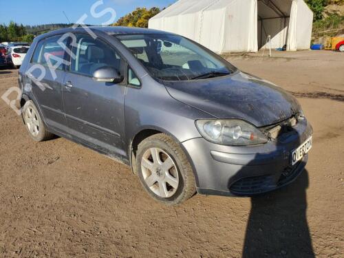 Rear right seatbelt VW GOLF PLUS V (5M1, 521) 1.9 TDI | BP29656959I28