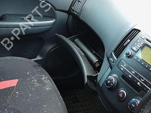 Rear left seatbelt HYUNDAI i30 (FD) 1.6 CRDi | BP29678339I29 