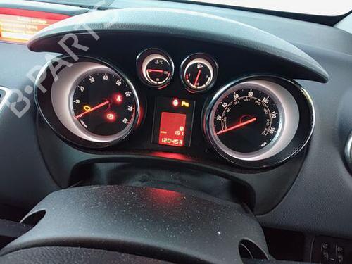 ECU airbags VAUXHALL MERIVA Mk II (B) (S10) 1.4 | BP31055825M53 