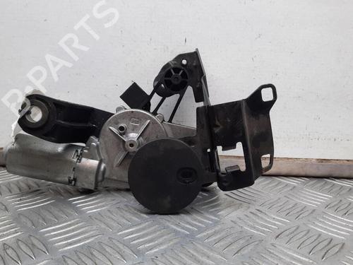 Used Front wiper motor BMW 3 Touring (E91) 318 i (143 hp) 29647245