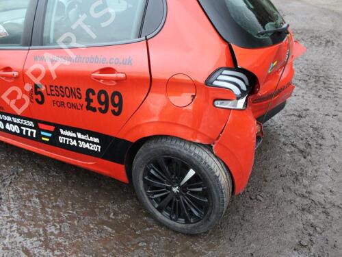 Brake master cylinder PEUGEOT 2008 I Van (CU_) BlueHDi 120 (CUYHXK) | BP29677667M77