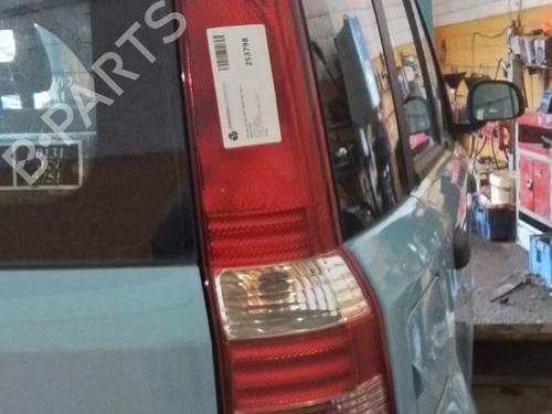 Højre baglygte FIAT PANDA (169_) 1.2 (169AXF2A, 169AXF1A) (69 hp) 29651935