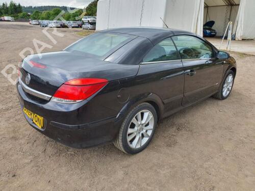 Drivaksel fortil venstre VAUXHALL ASTRA Mk V (H) (A04) 1.4 (L48) | BP29651195M38 