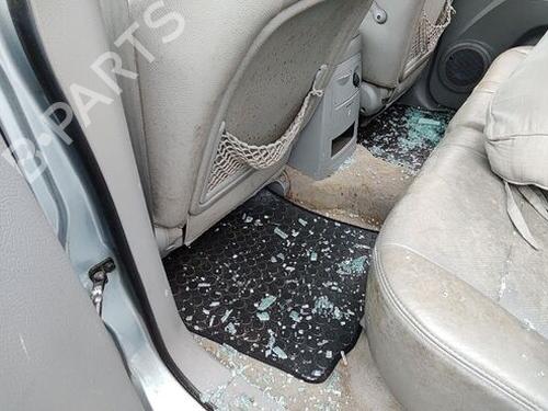 Rear left seatbelt KIA SORENTO I (JC) 2.5 CRDi 4WD | BP29661568I29