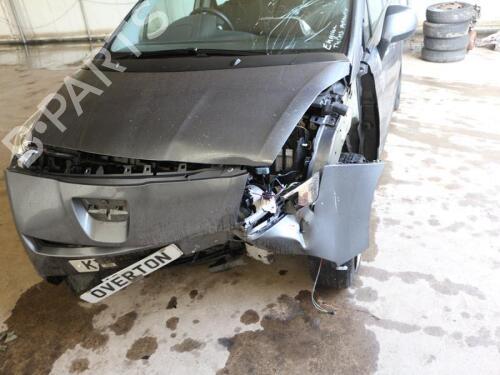 Fuel flap PEUGEOT 5008 (0U_, 0E_) 1.6 HDi | BP29672449C131