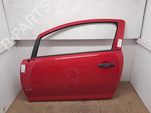 Used Left front door VAUXHALL CORSA Mk III (D) (S07) 1.0 (L08) (60 hp) 29670466
