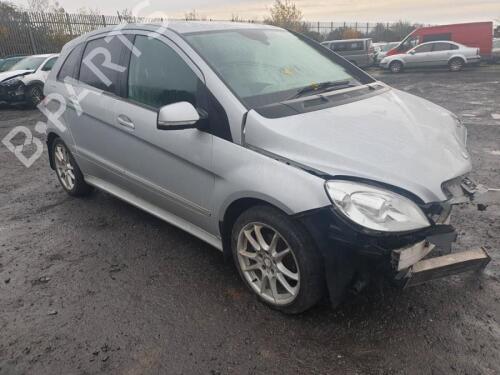 Front right seatbelt MERCEDES-BENZ B-CLASS Sports Tourer (W245) B 180 CDI (245.207) | BP29647845I25