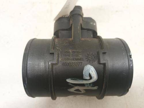 Luftmassenmesser für VAUXHALL CORSA Mk IV (E) (X15) 1.2 (69 hp) 29648132