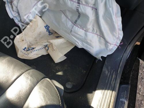 Front right seatbelt VOLVO V40 Hatchback (525) D2 | BP30093431I25