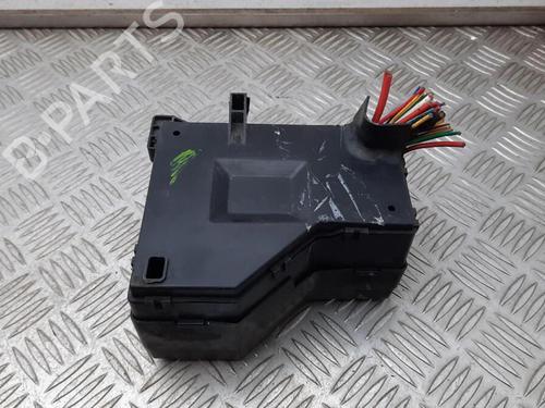 Fuse box VOLVO V40 Estate (645) 1.9 DI | BP29648861E1 