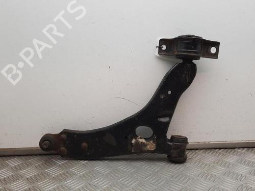 Højre fortil bærearm RENAULT TWINGO III (BCM_, BCA_) 1.0 SCe 70 (71 hp) 29647975