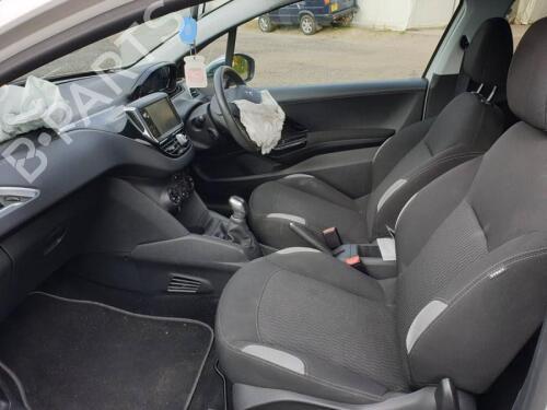 Højre Foran Tågelygte PEUGEOT 208 I (CA_, CC_) 1.6 THP | BP29666138C31 